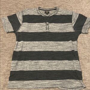 Levi's Mens Black and Gray Striped Tee